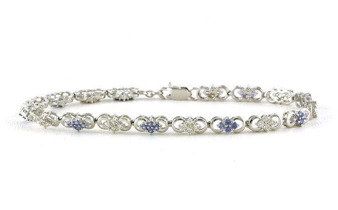 content/products/Fancy-link Cluster-style Montana Yogo Sapphire and Diamond Bracelet in White Gold (1.55cts TWT)