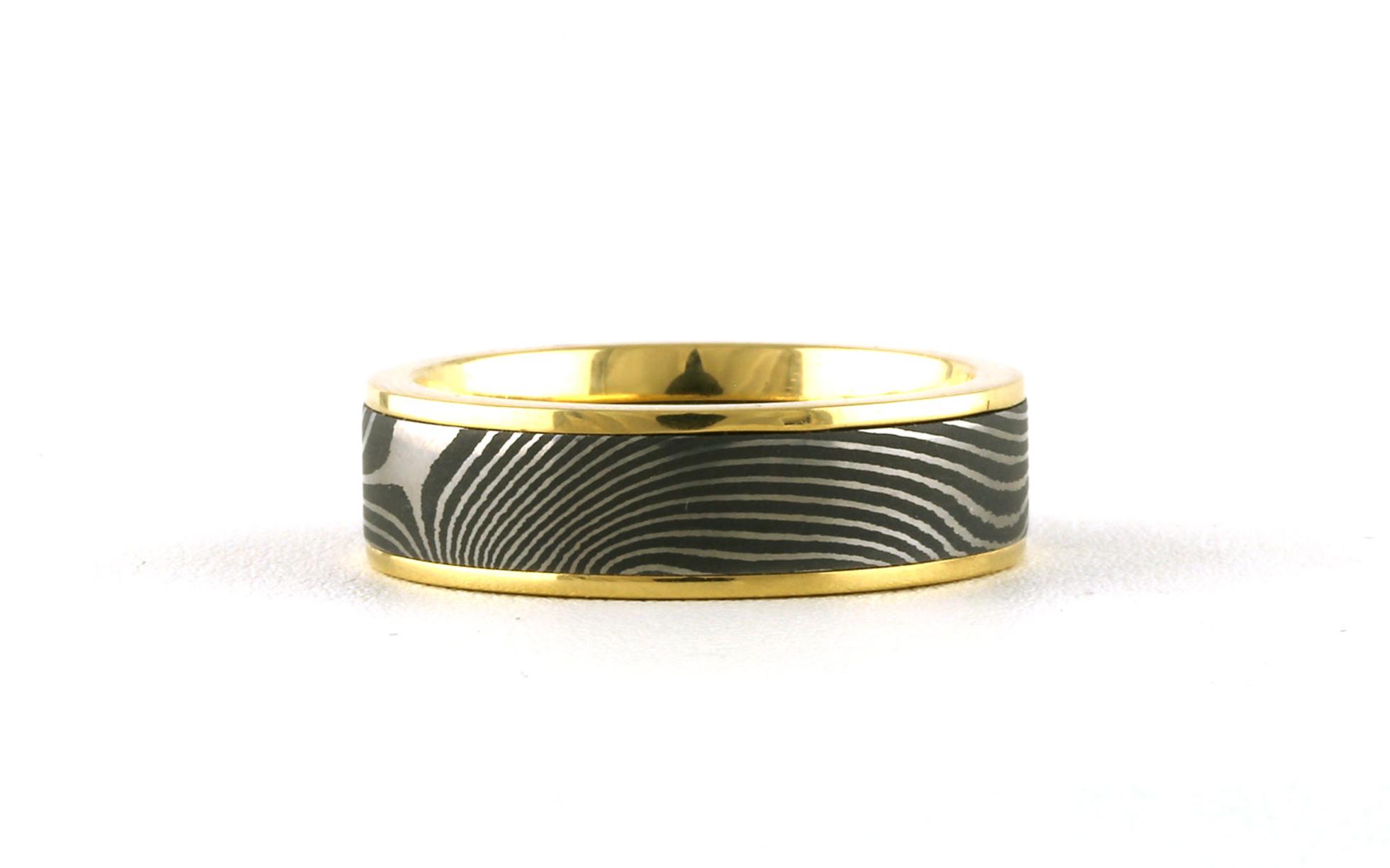 Wedding Band in Yellow Gold and Damascus Steel