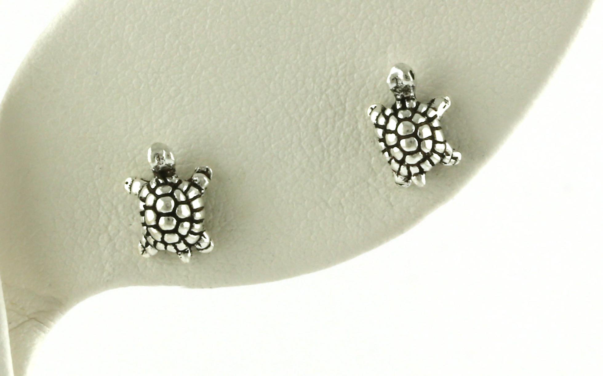 Turtle Stud Earrings in Sterling Silver