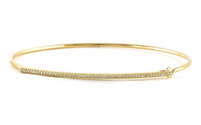 content/products/Pave Diamond Hooked Bangle Bracelet in Yellow Gold (0.16cts TWT)