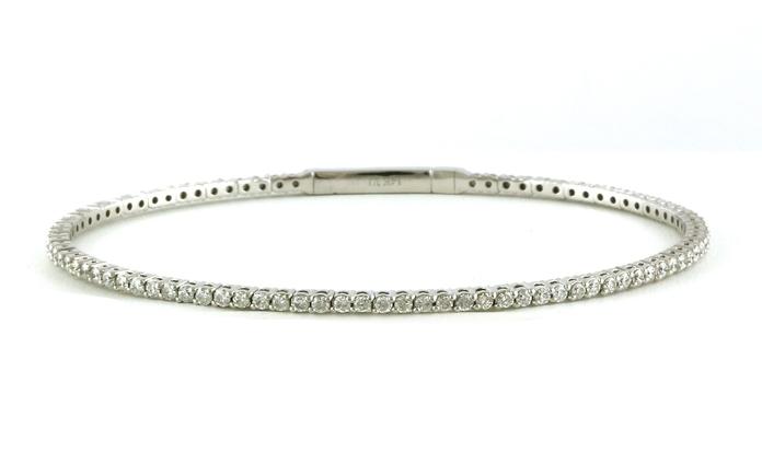 content/products/Flexi Diamond Line Bangle Bracelet in White Gold (1.62cts TWT)