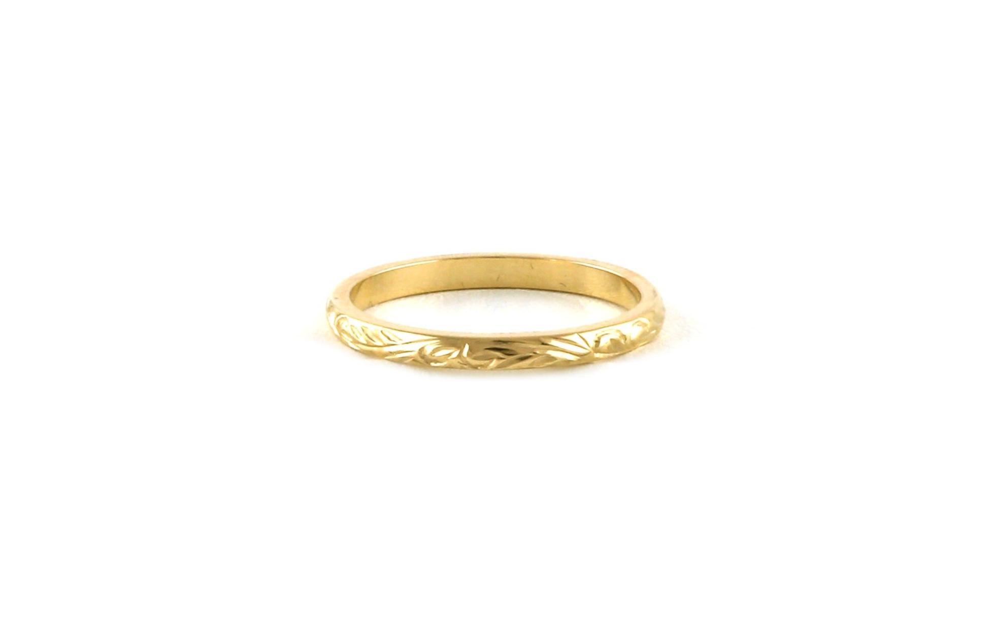 Hand Engraved Wedding Band in Yellow Gold 