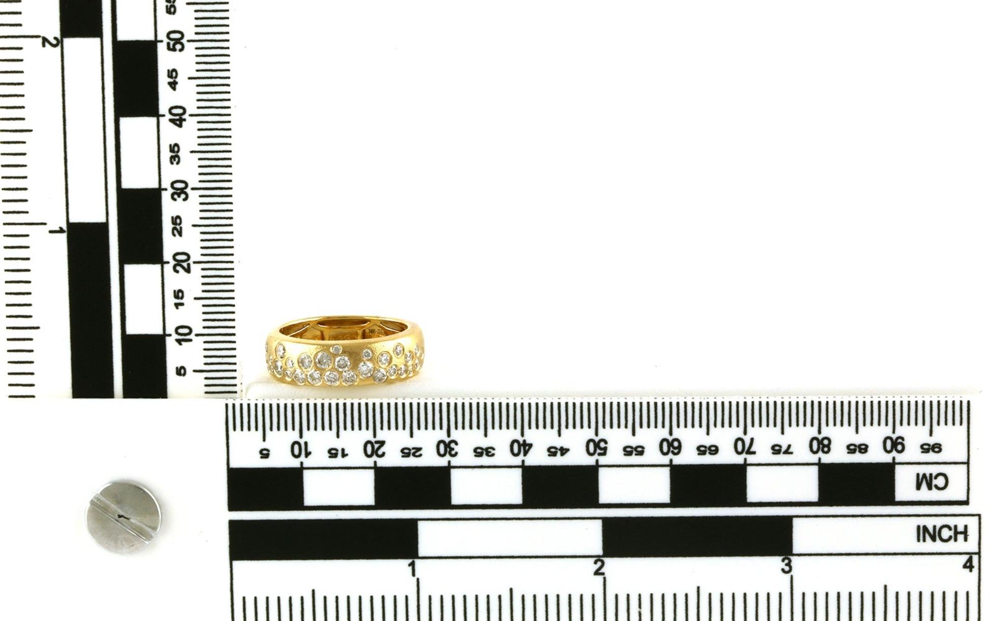 Constellation Cluster Flush-set Diamond Ring in Yellow Gold (0.90cts TWT) scale