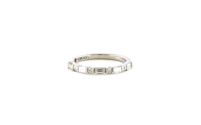 content/products/Alternating Shape Bar-set Diamond Wedding Band in White Gold (0.56cts TWT)