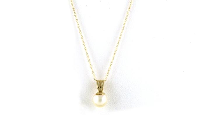 content/products/Estate Piece: Solitaire-style Pearl Necklace in Yellow Gold (5.10mm)