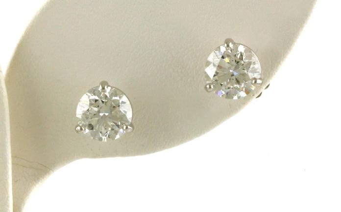 content/products/Diamond Stud Earrings in 3-Prong Martini Settings in Yellow Gold (3.00cts TWT)