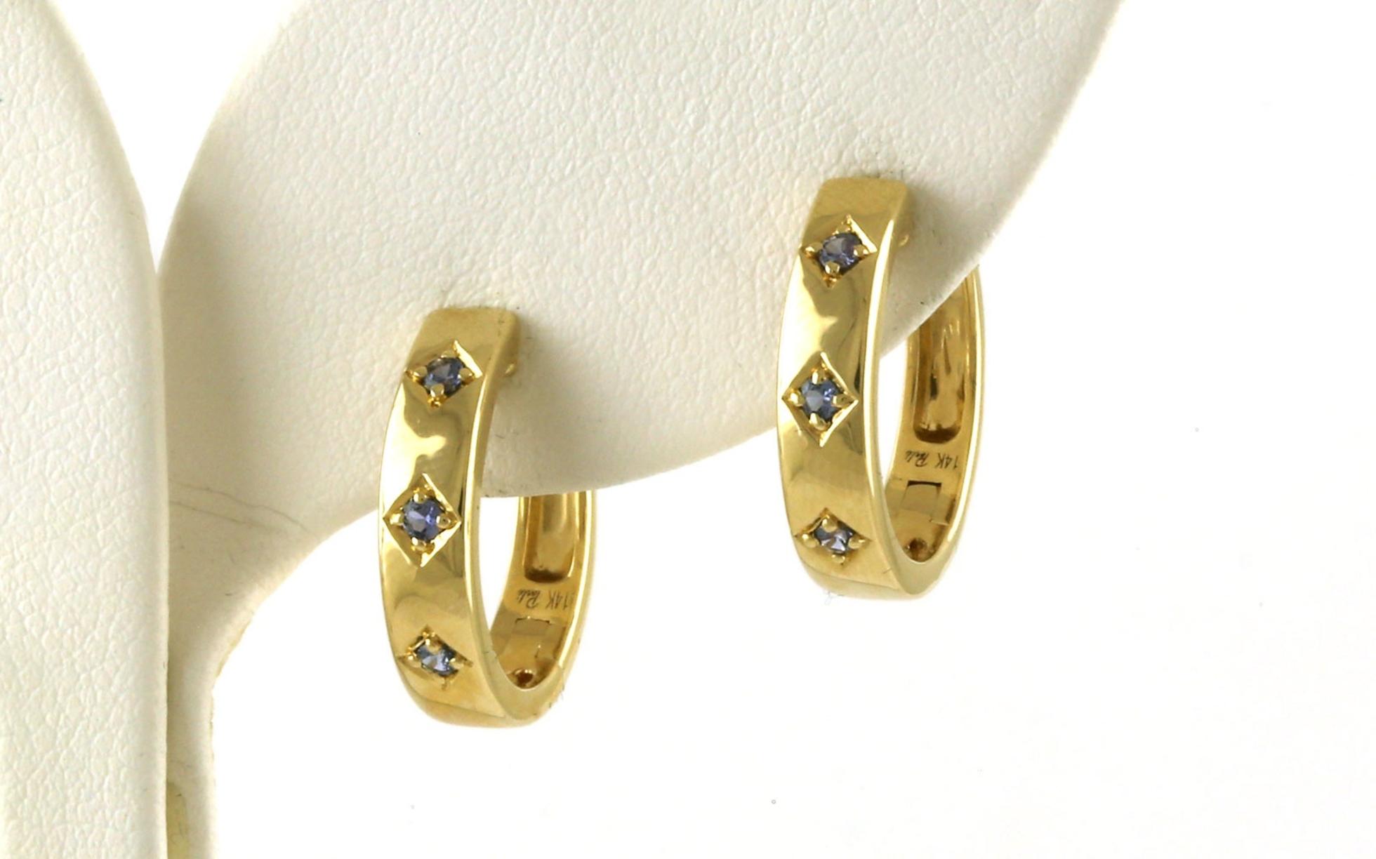 3-Stone Montana Yogo Sapphire Hoop Earrings in Yellow Gold (0.16cts TWT)