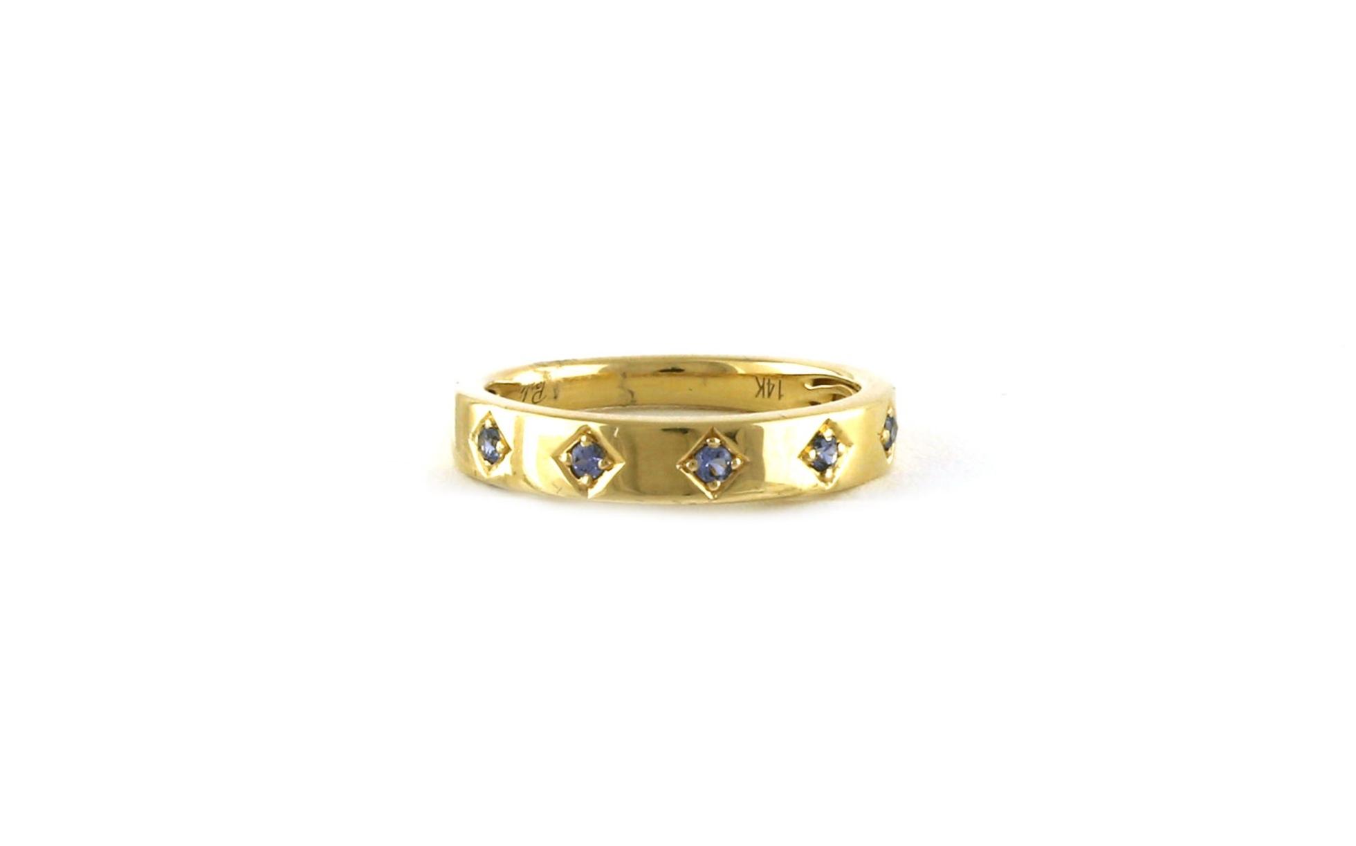 5-Stone Montana Yogo Sapphire Ring in Yellow Gold (0.13cts TWT)